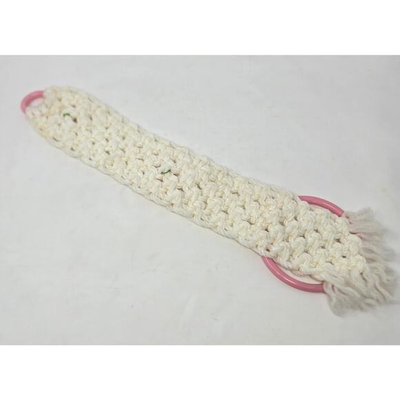 Macrame Handmade Decorative Vintage Towel Ring White Pink Floral Accent 21" x 4" - Picture 9 of 10